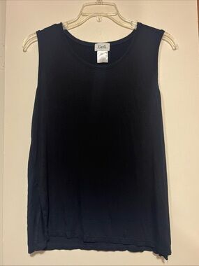 GnG Black Crewneck Sleeveless Tank Top with Bottom Side Slits